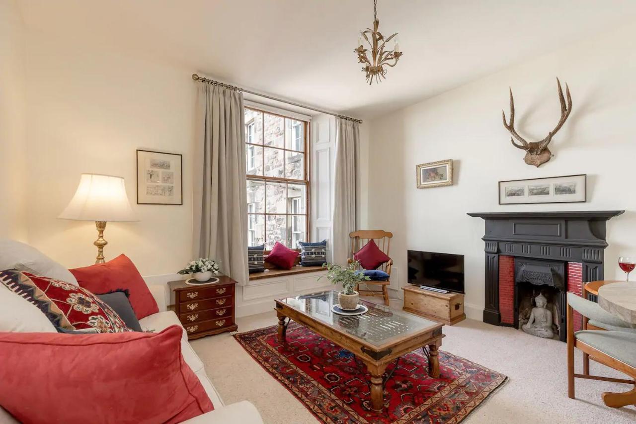 Stunning Panoramic Views: Heart Of The Royal Mile Apartman EDI Kültér fotó