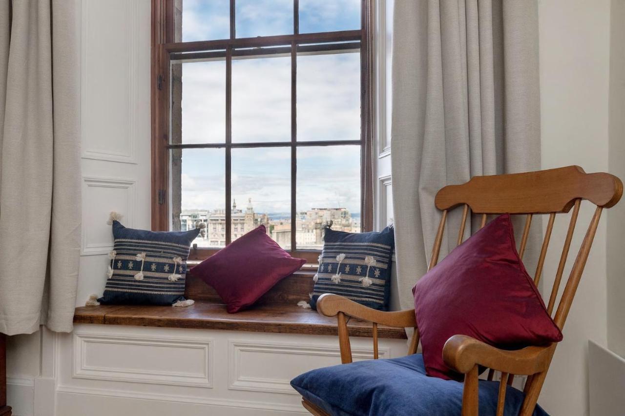 Stunning Panoramic Views: Heart Of The Royal Mile Apartman EDI Kültér fotó