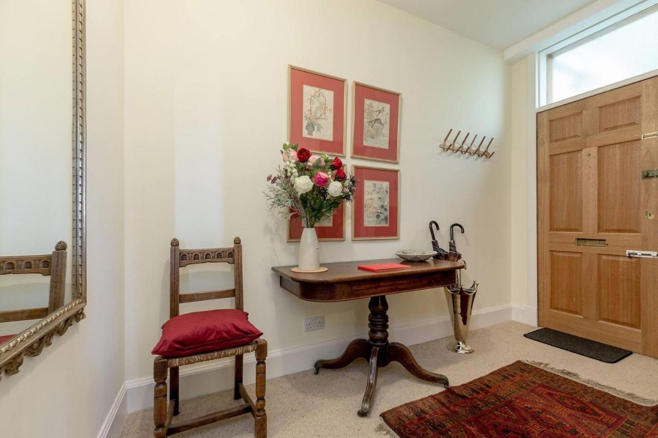 Stunning Panoramic Views: Heart Of The Royal Mile Apartman EDI Kültér fotó